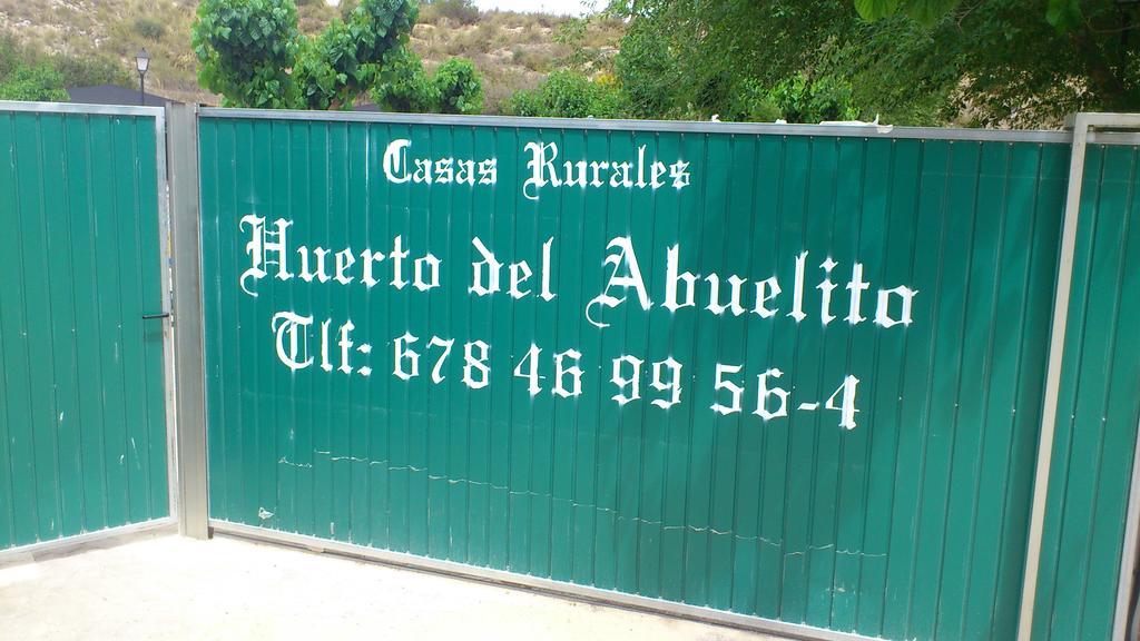 Casas Rurales Huerto Del Abuelito Valdeganga Exterior foto